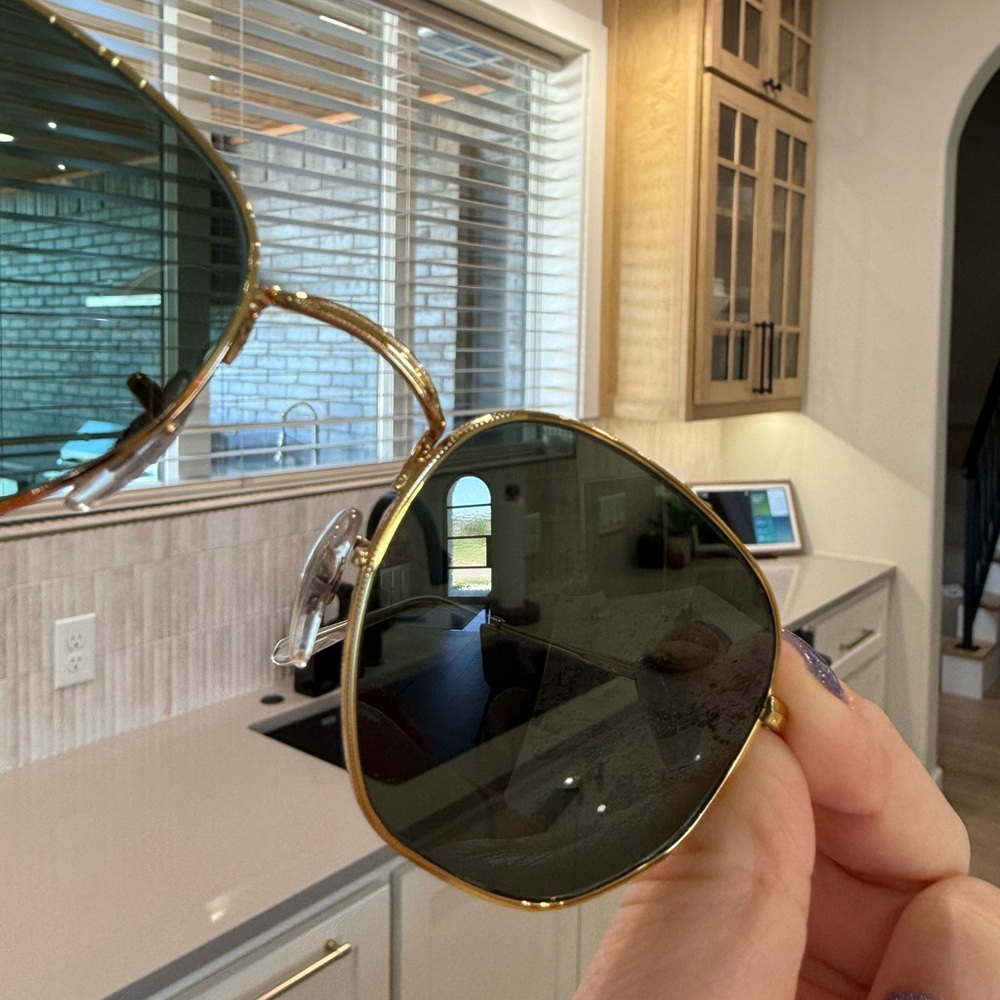 Brand New Never Worn Rayban Hexagonal Sunglasses. - image 6